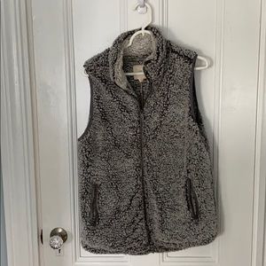 Thread & Supply gray Sherpa vest, never worn.